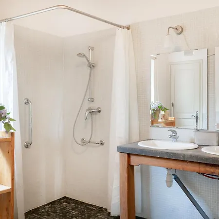 Σπίτι διακοπών La Bouchonniere, Maison Dans Un Hameau De *